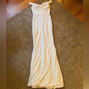 Never Worn Fashion Nova Gown 💞